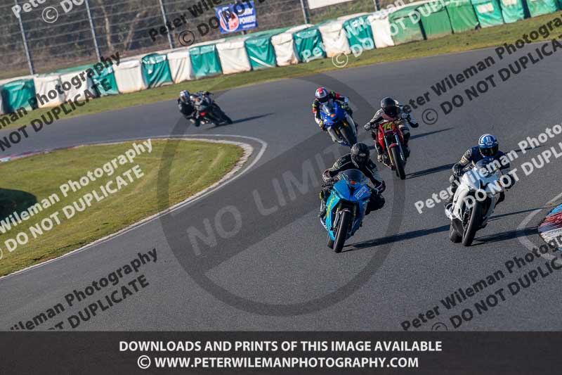 PJ Motorsport Photography 2018;enduro digital images;event digital images;eventdigitalimages;mallory park;mallory park photographs;mallory park trackday;mallory park trackday photographs;no limits trackdays;peter wileman photography;racing digital images;trackday digital images;trackday photos